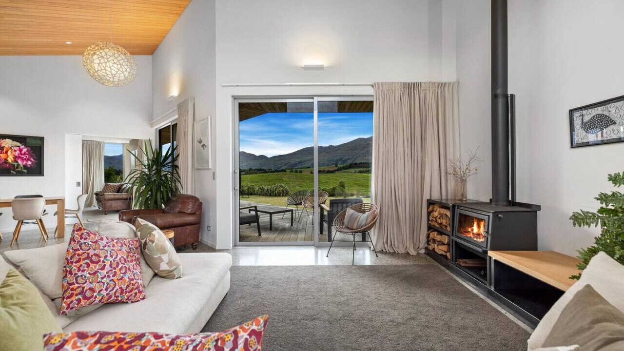 Photo of Livingroom in Lake Hayes