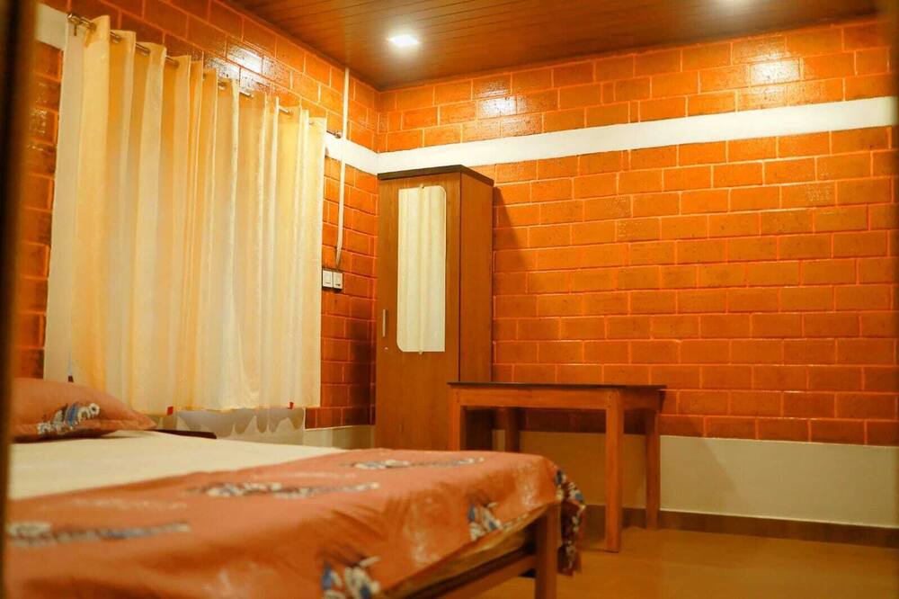 Photo of Bedroom in Devikolam