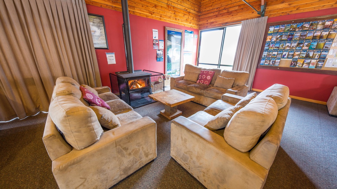 Photo of Livingroom in Arthur's Point