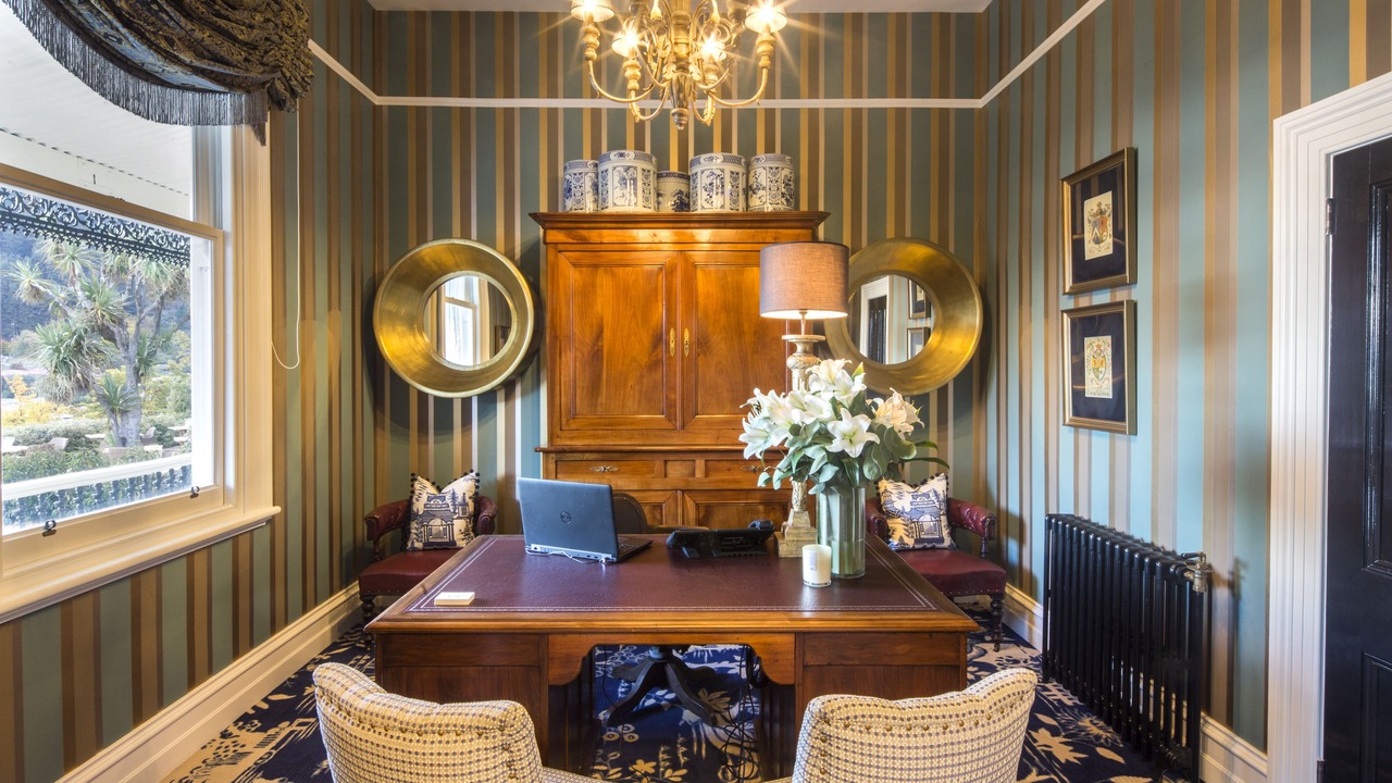 Photo of Livingroom in Queenstown City Centre
