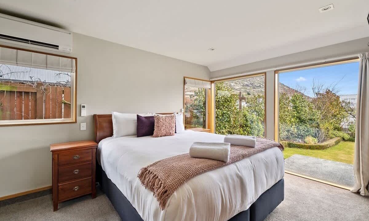 Photo of Bedroom in Frankton