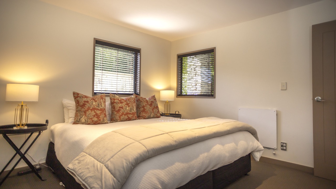 Photo of Bedroom in Queenstown