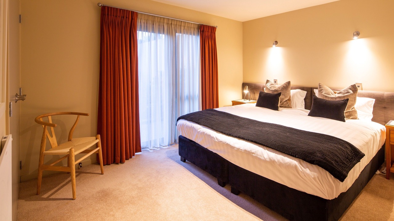 Photo of Bedroom in Queenstown