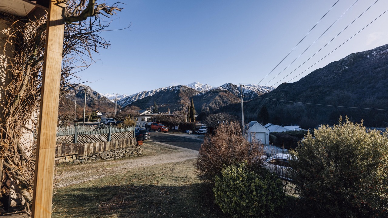 Photo of Others in Arrowtown