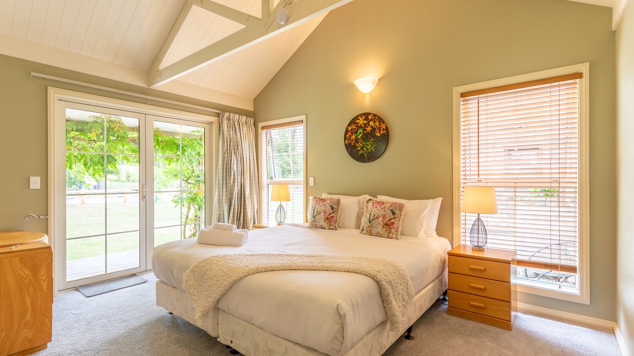 Photo of Bedroom in Arrow Junction