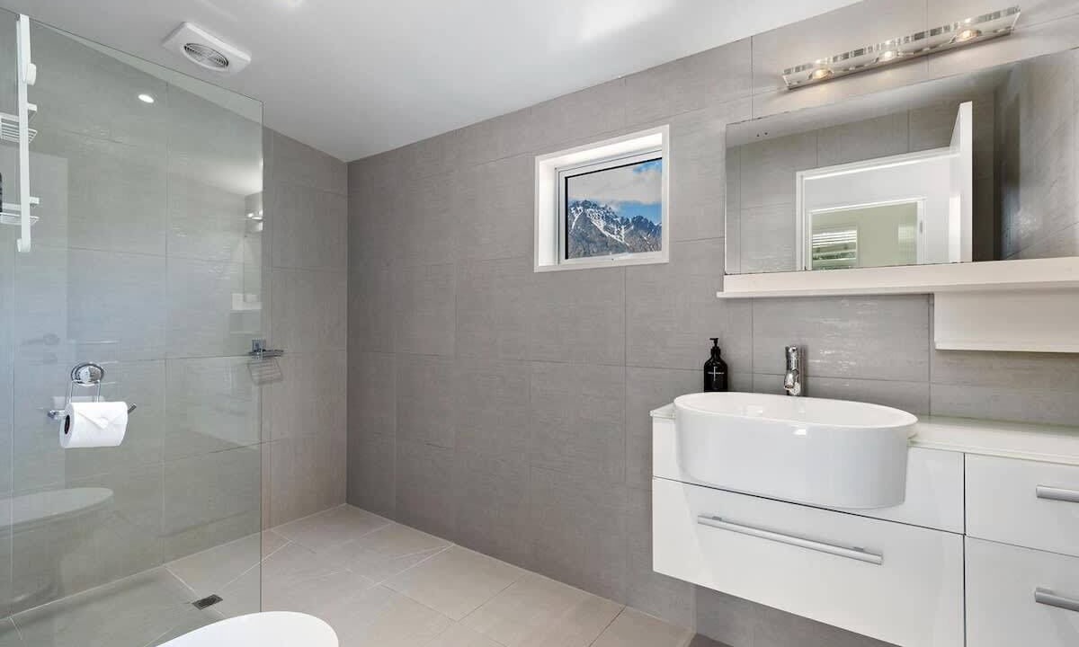Photo of Bathroom in Frankton