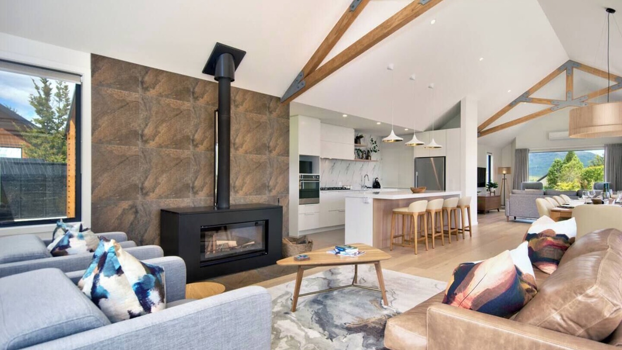 Photo of Livingroom in Jacks Point
