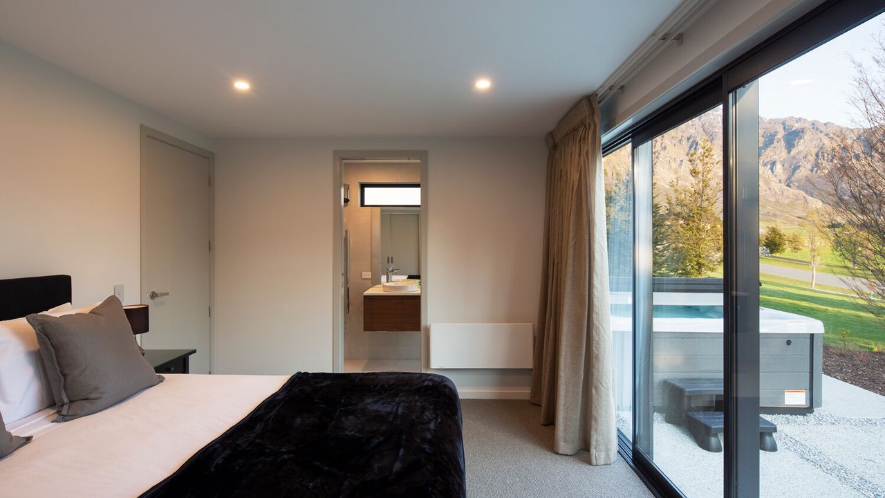 Photo of Bedroom in Kawarau Falls