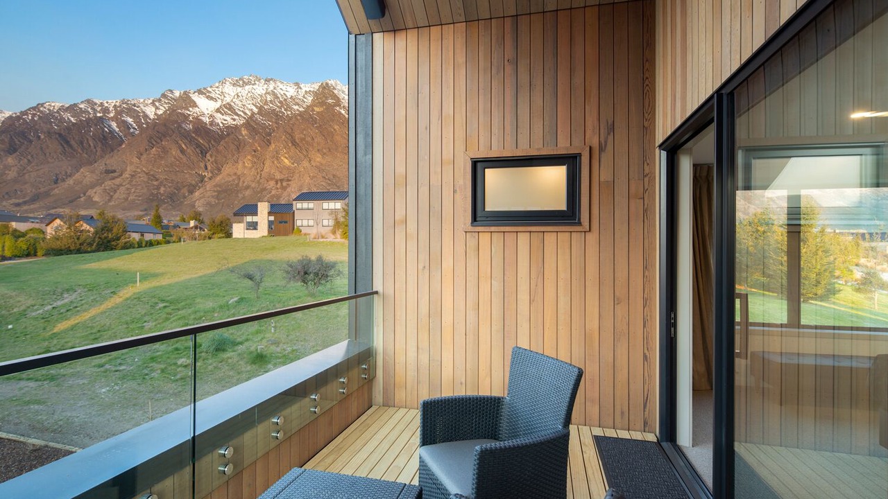 Photo of Patio Balcony in Kawarau Falls
