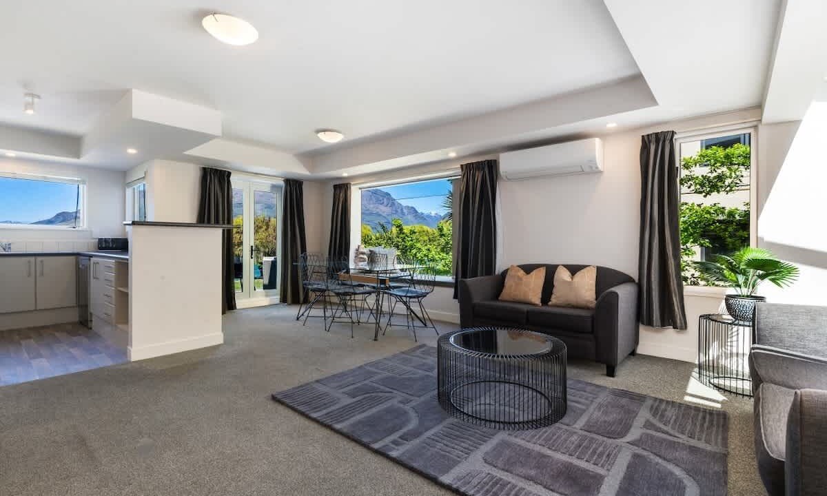 Photo of Patio Balcony in Queenstown