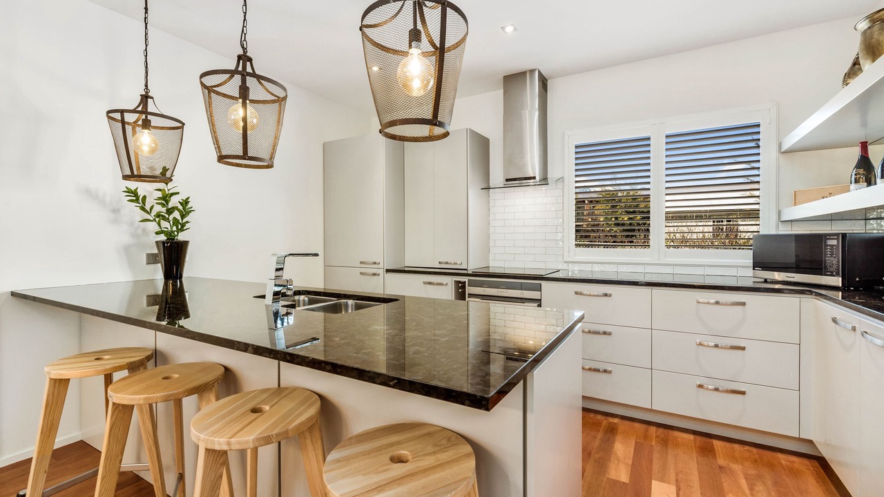 Photo of Kitchen in Queenstown City Centre