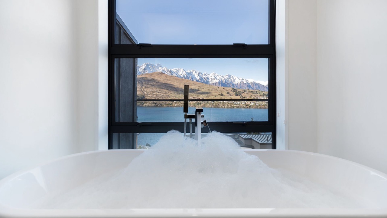 Photo of Others in Queenstown