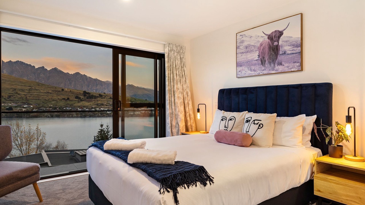 Photo of Bedroom in Queenstown