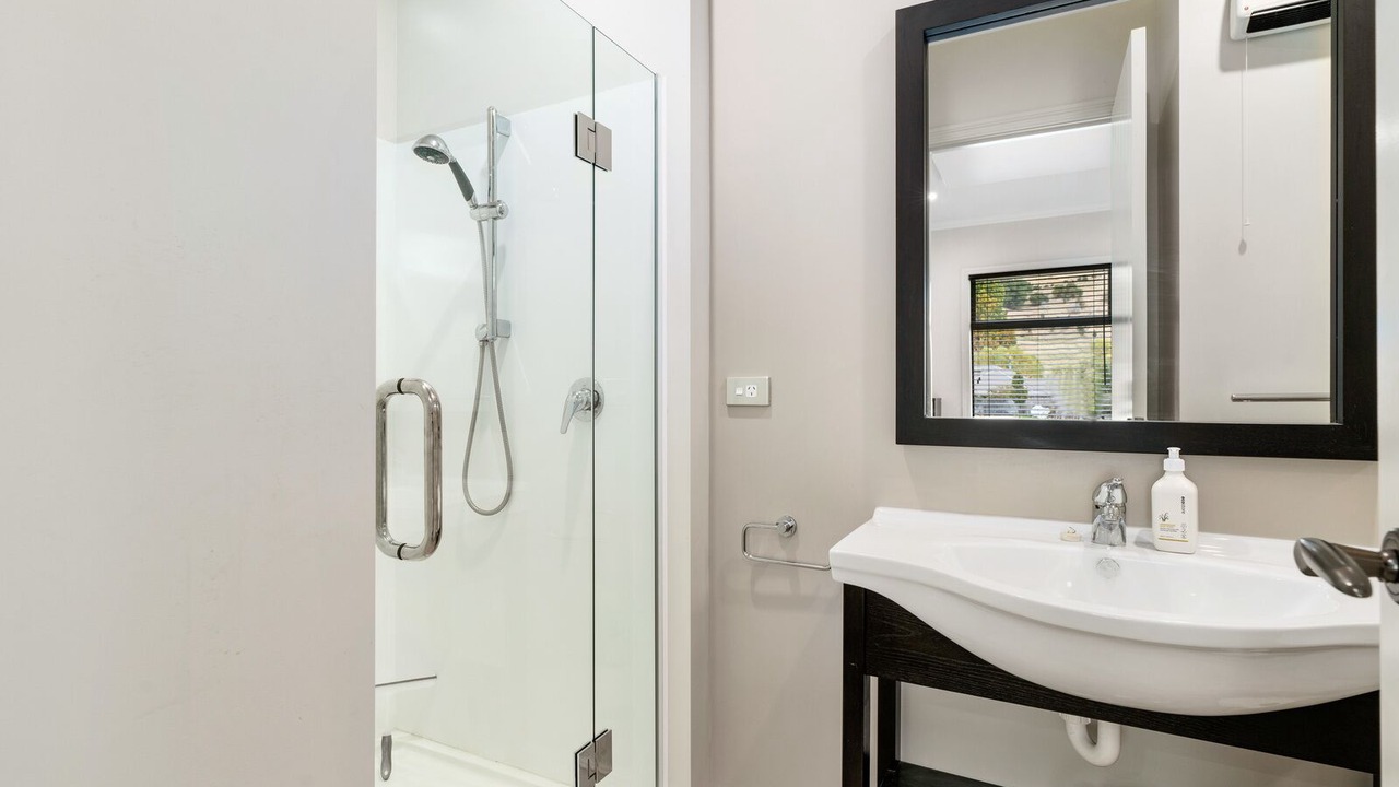 Photo of Bathroom in Cardrona