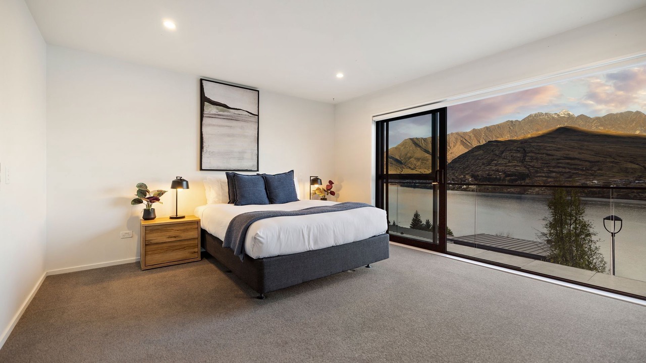 Photo of Bedroom in Queenstown