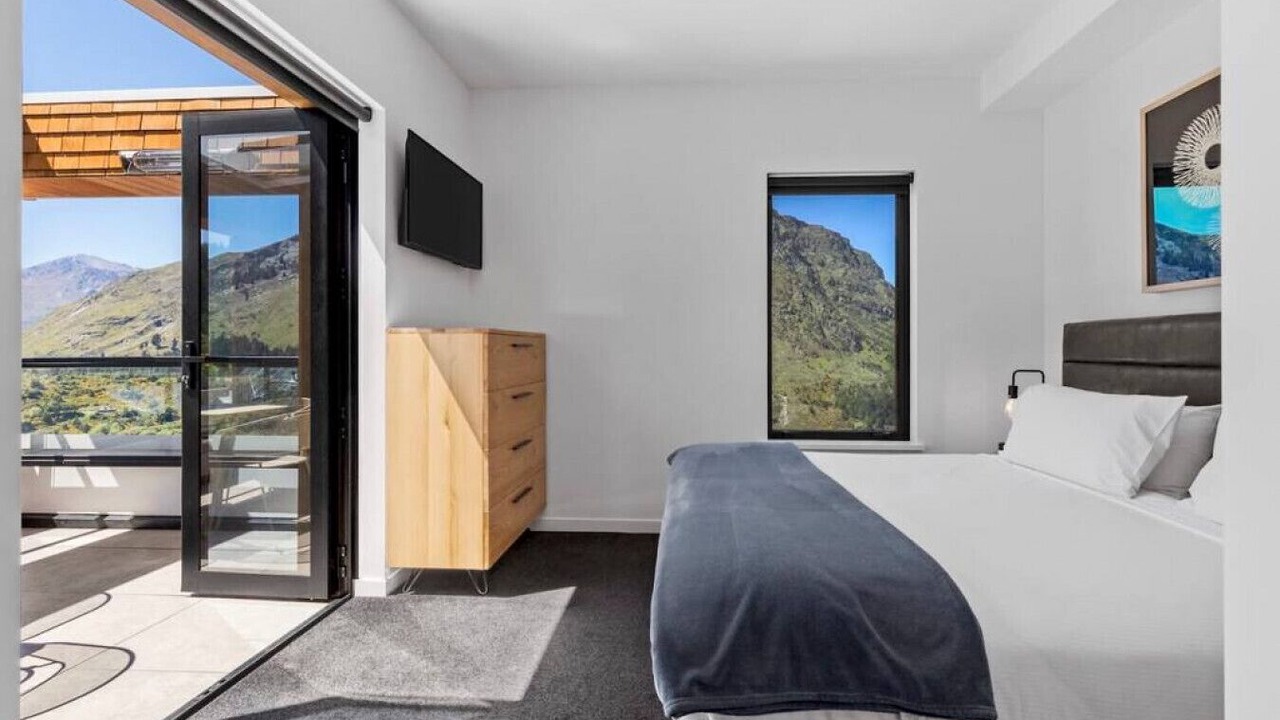 Photo of Bedroom in Arthur's Point