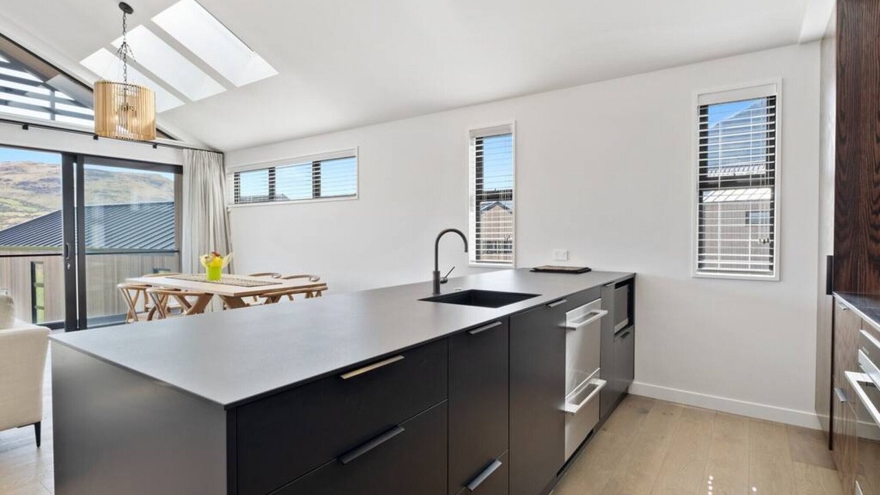 Photo of Kitchen in Kawarau Falls