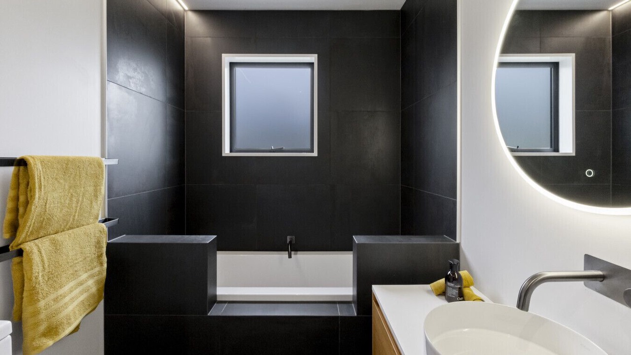 Photo of Bathroom in Kawarau Falls