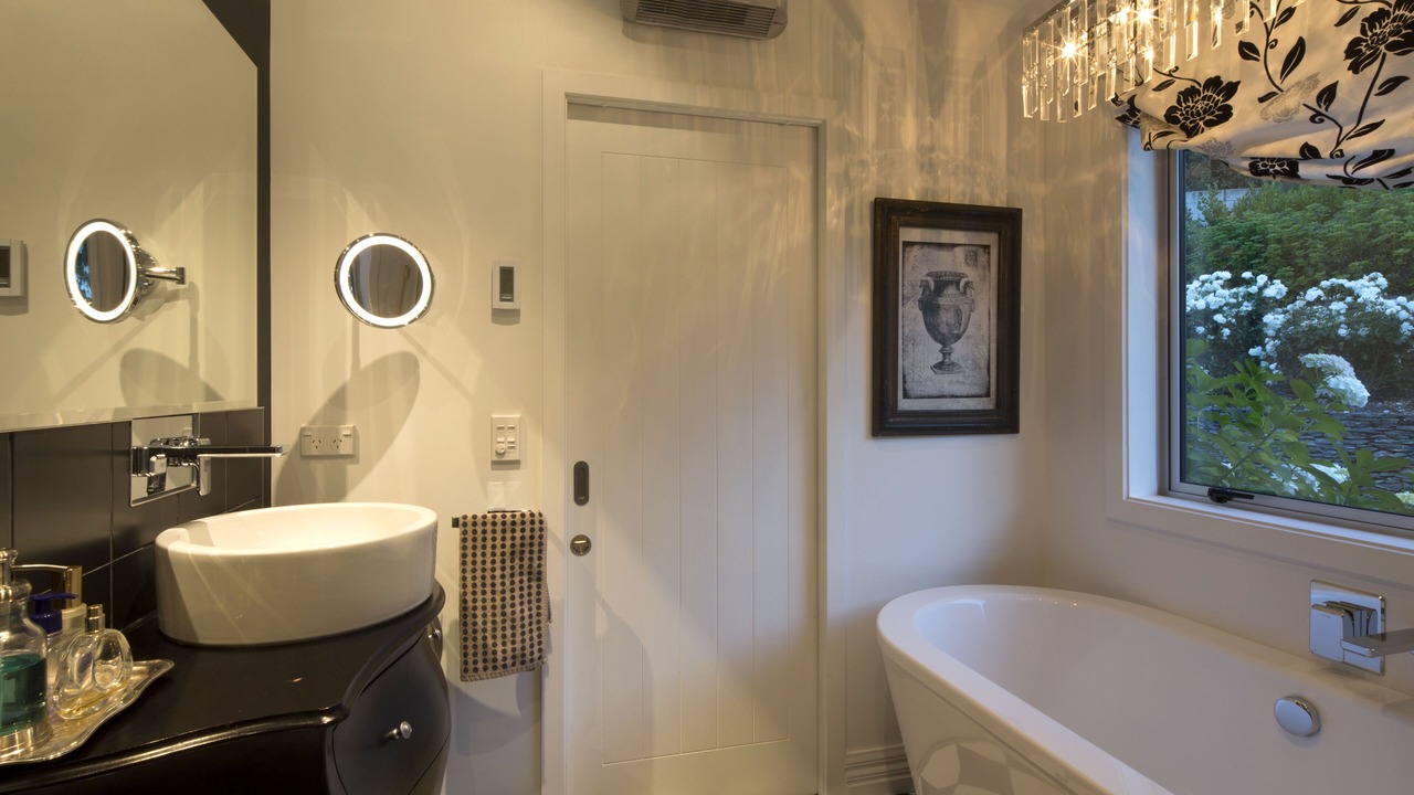 Photo of Bathroom in Kelvin Heights