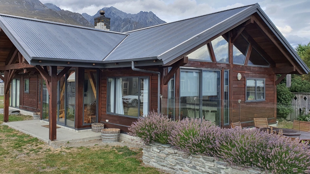 Photo of Outdoor in Glenorchy