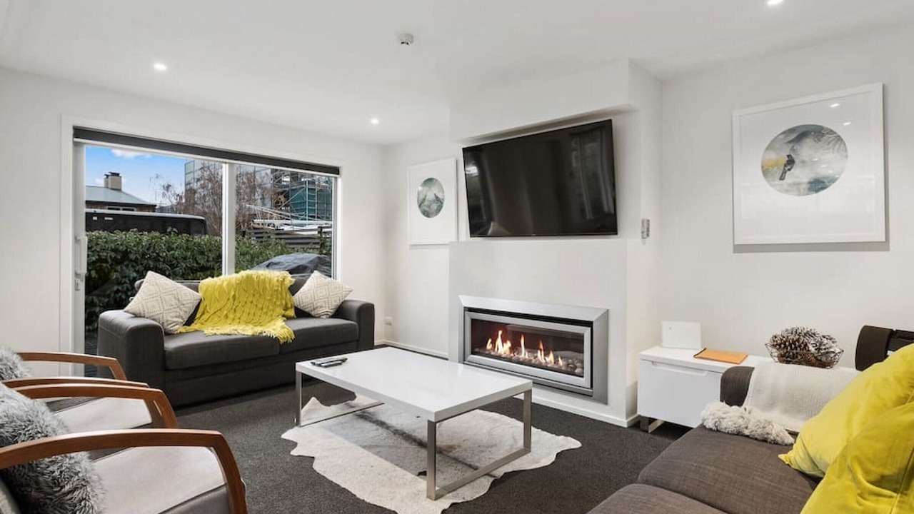 Photo of Livingroom in Queenstown City Centre