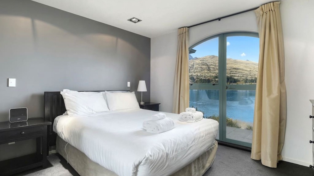 Photo of Bedroom in Queenstown