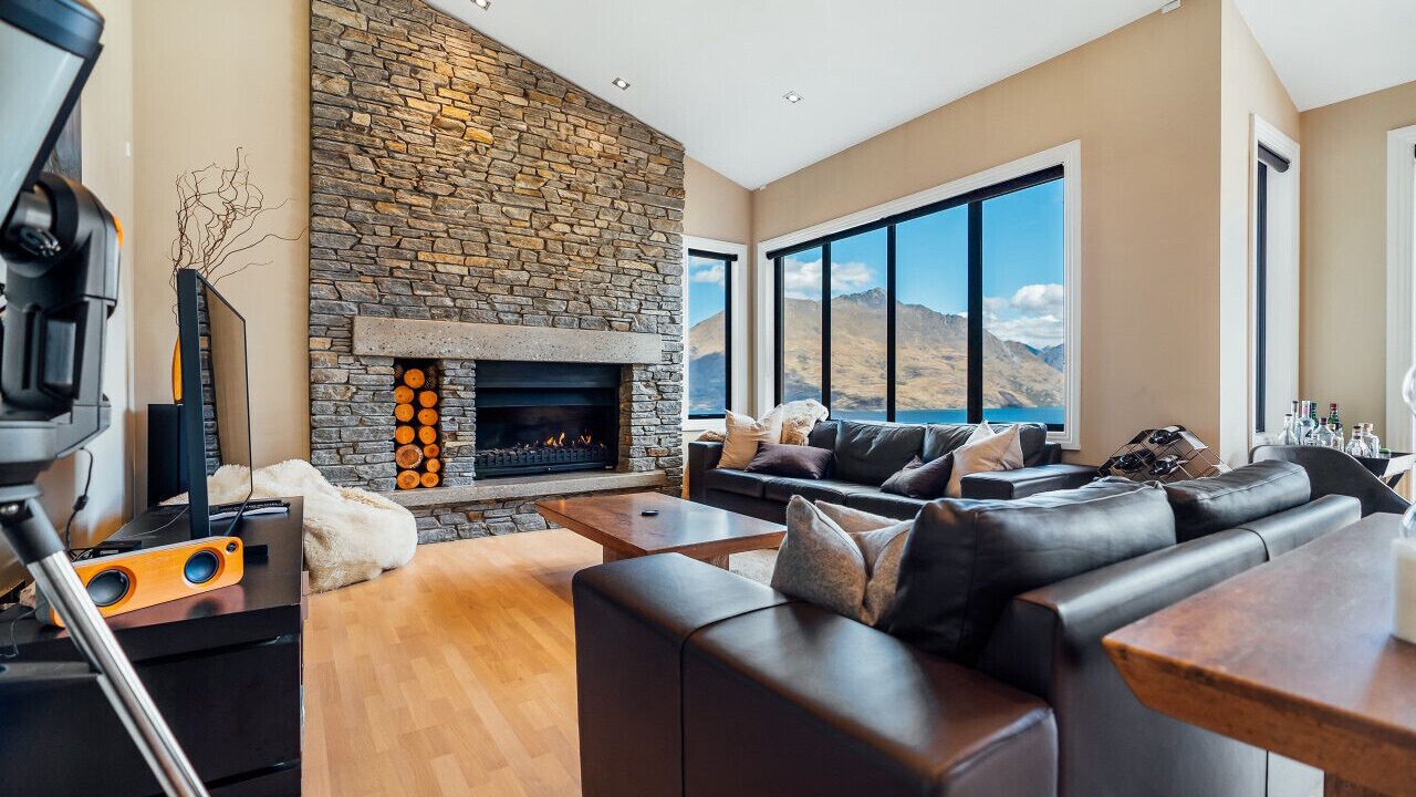 Photo of Livingroom in Queenstown City Centre