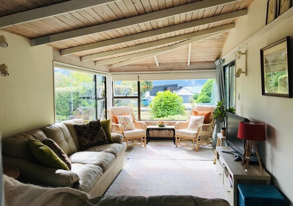 Photo of Livingroom in Kelvin Heights
