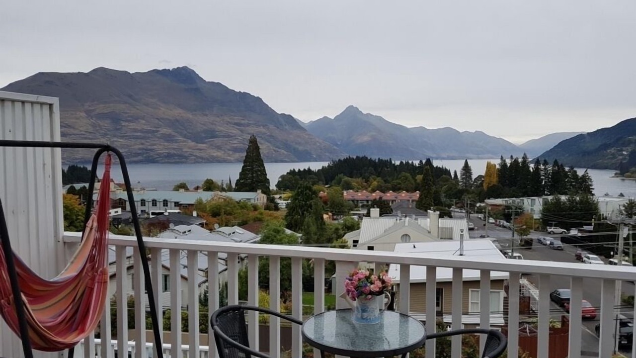 Photo of Patio Balcony in Queenstown City Centre