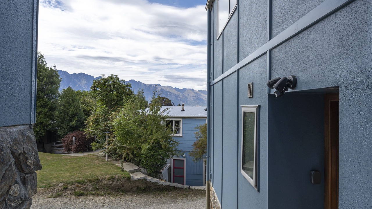 Photo of Others in Queenstown