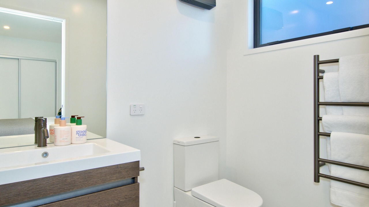 Photo of Bathroom in Kawarau Falls