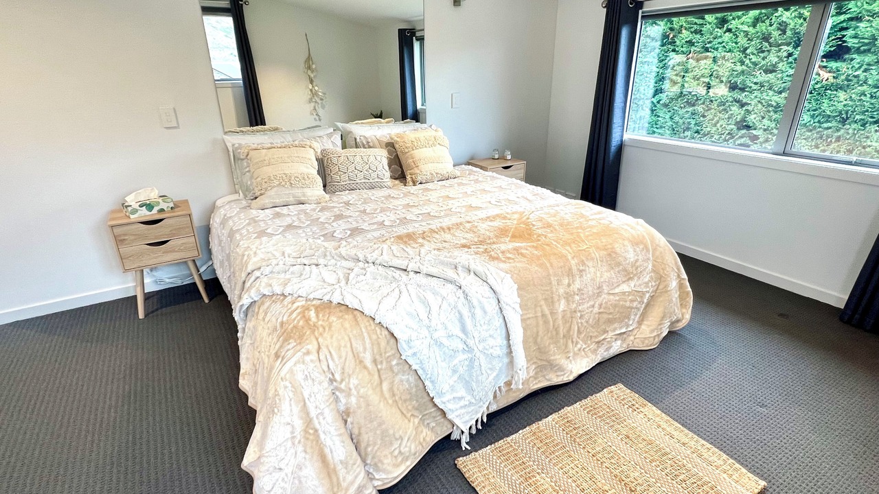 Photo of Bedroom in Arthur's Point