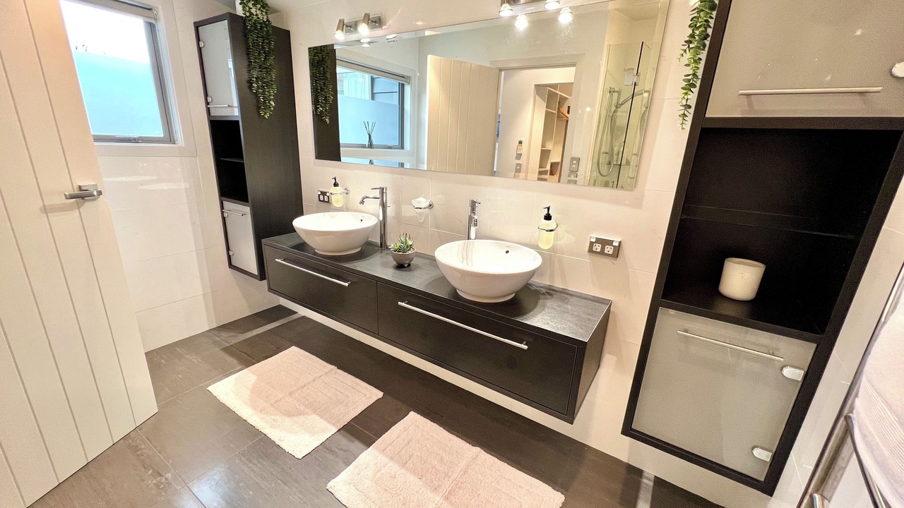 Photo of Bathroom in Arthur's Point