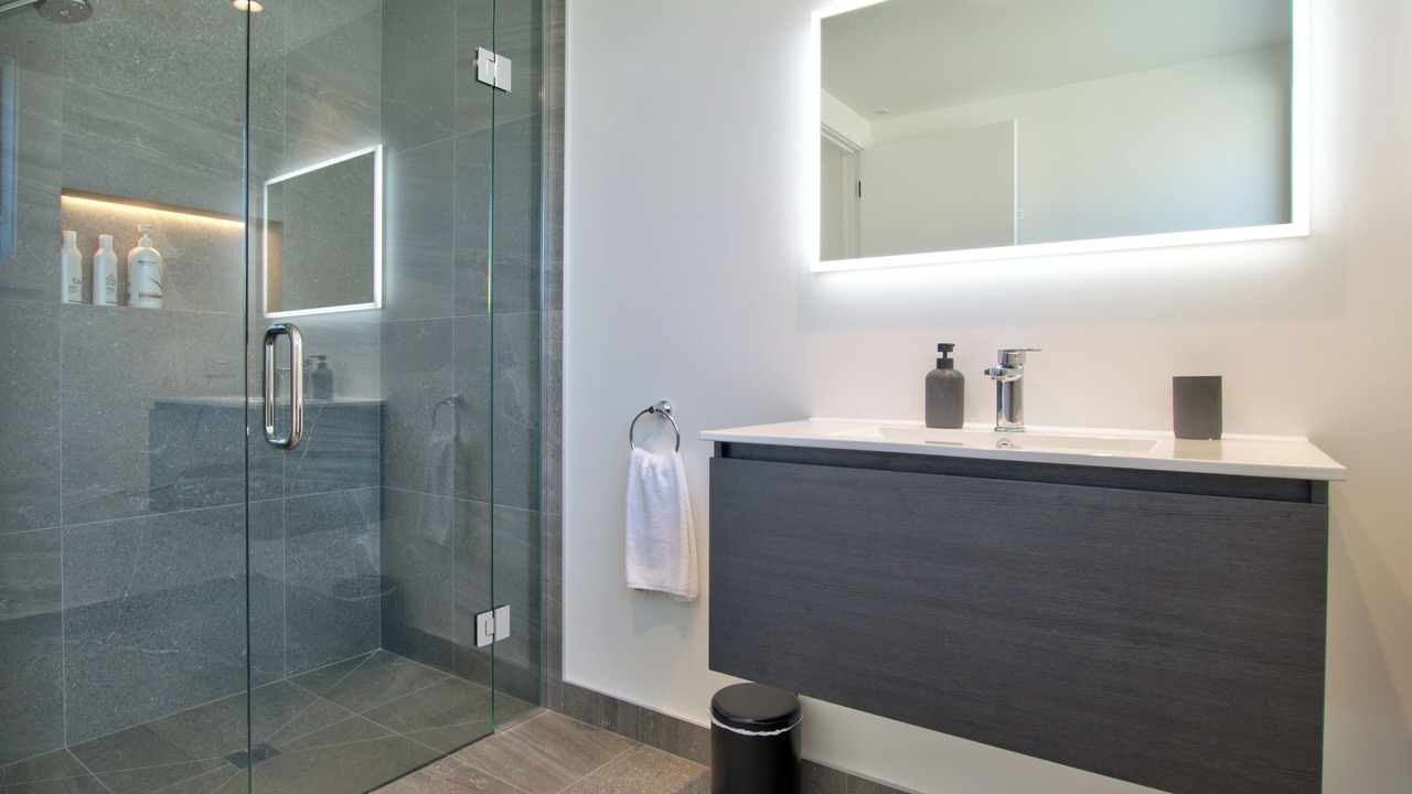 Photo of Bathroom in Kawarau Falls