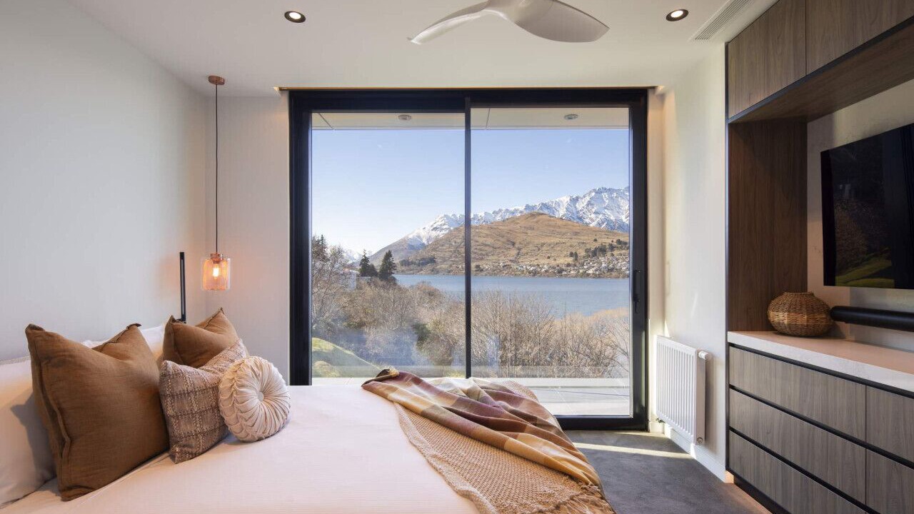 Photo of Bedroom in Queenstown