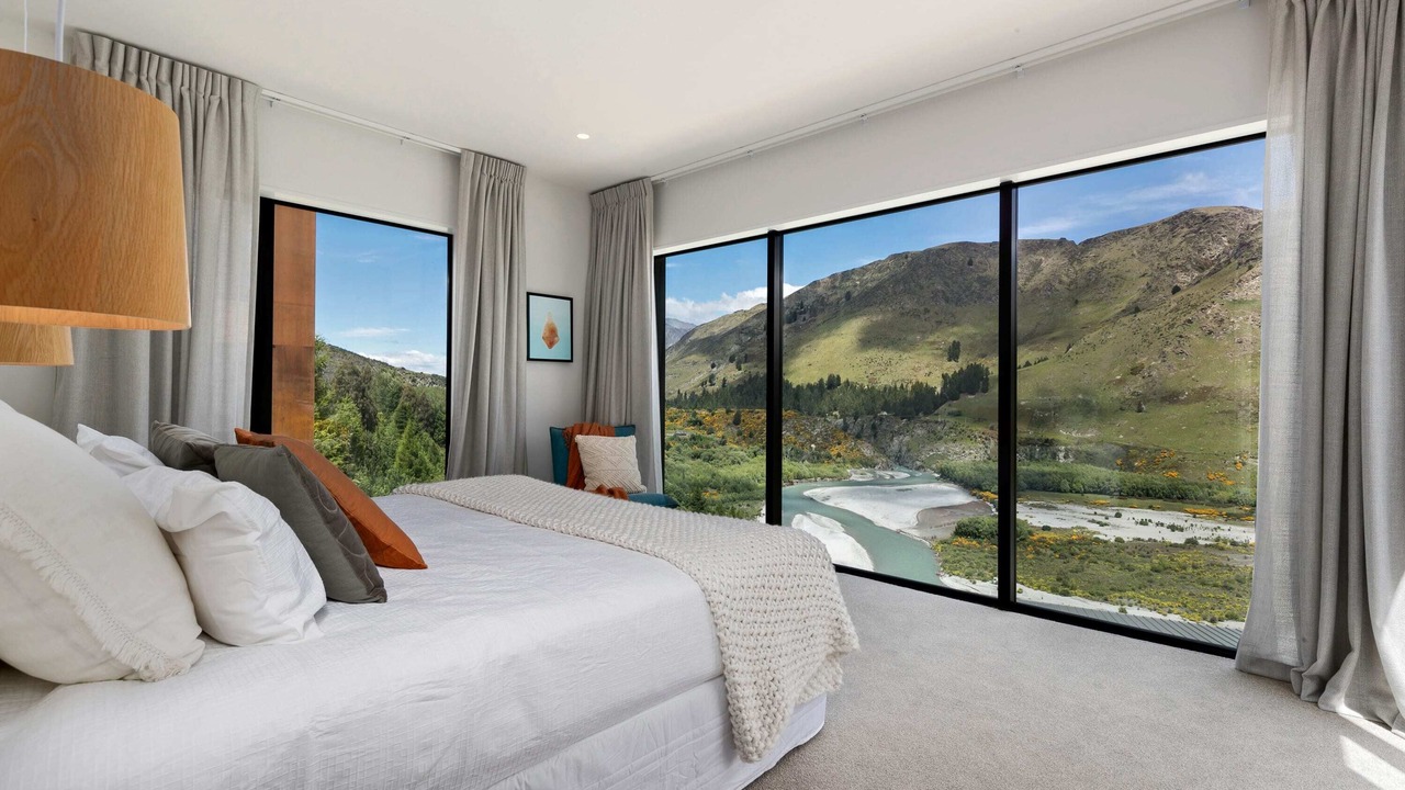 Photo of Bedroom in Arthur's Point