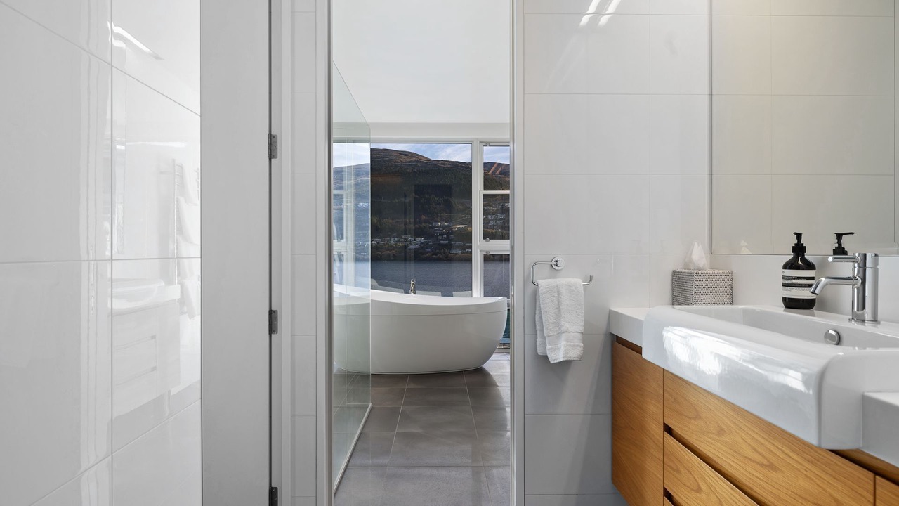 Photo of Bathroom in Kelvin Heights