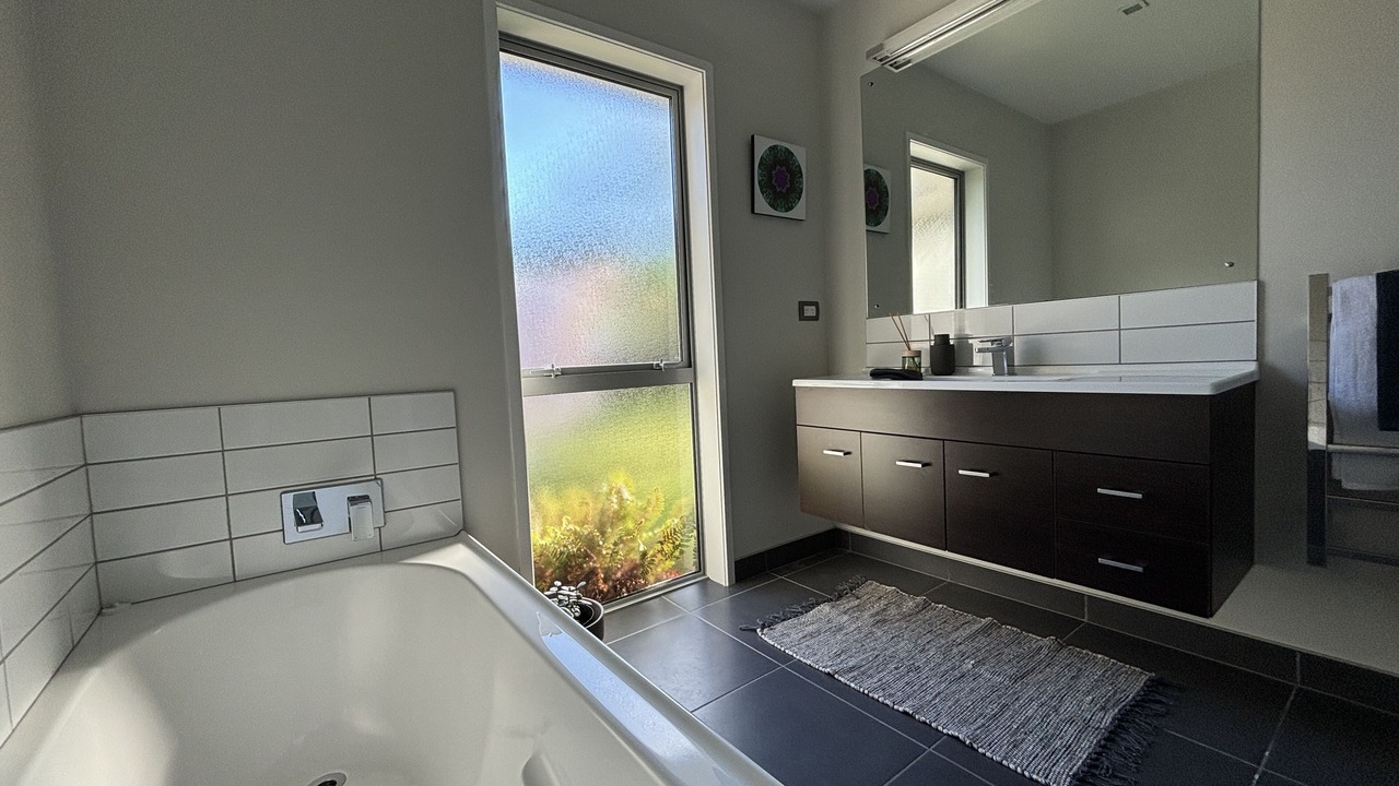 Photo of Bathroom in Lower Shotover