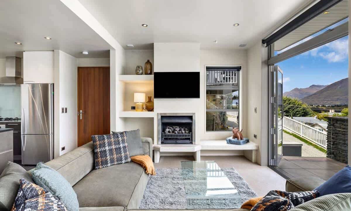 Photo of Patio Balcony in Queenstown City Centre