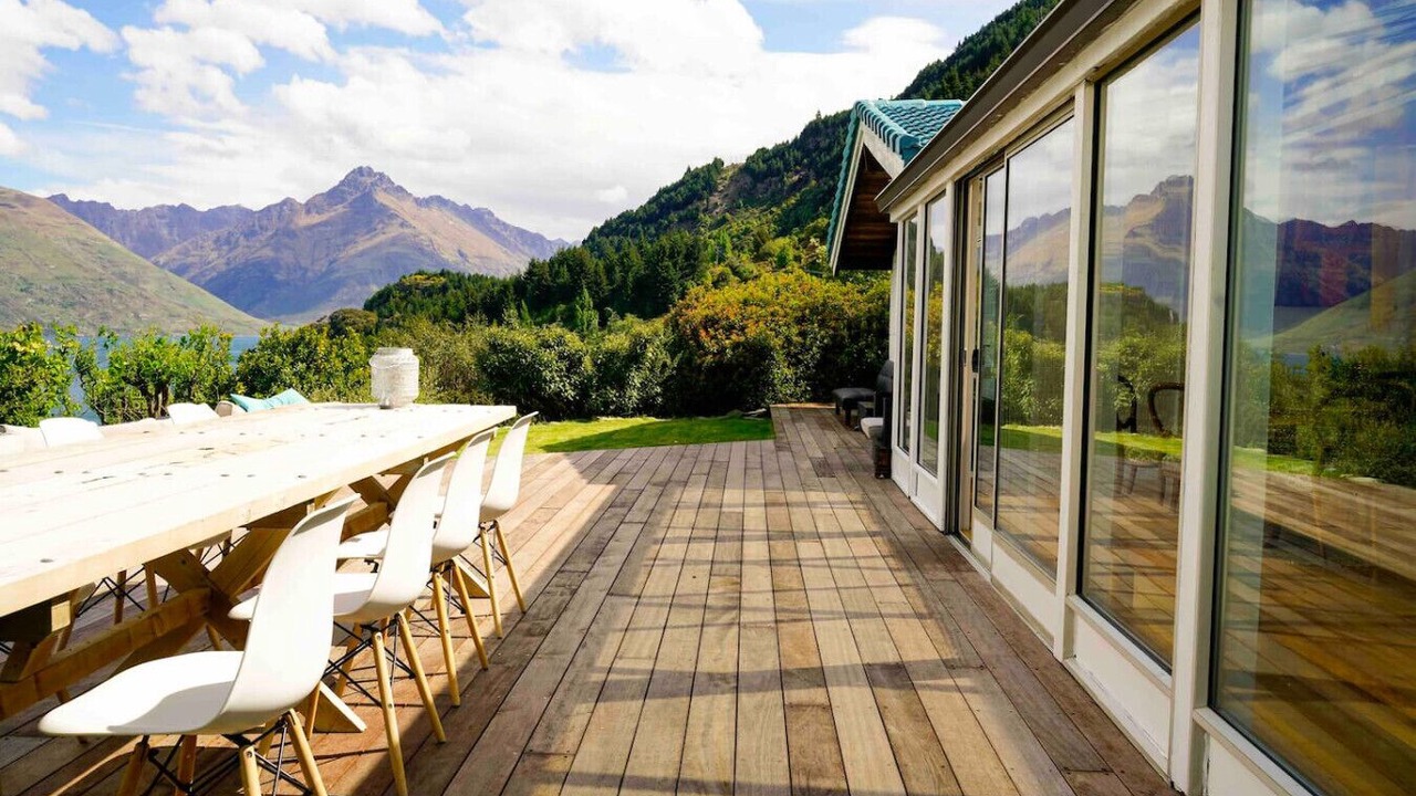 Photo of Outdoor in Sunshine Bay