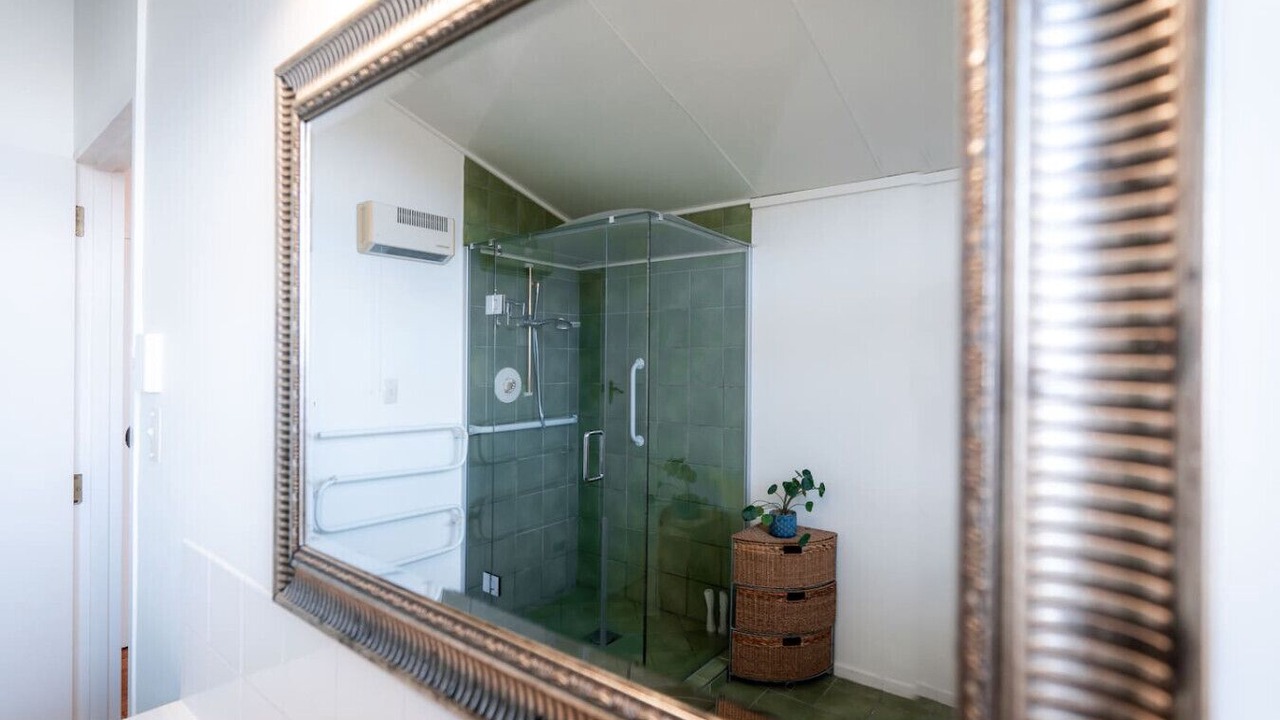 Photo of Bathroom in Sunshine Bay