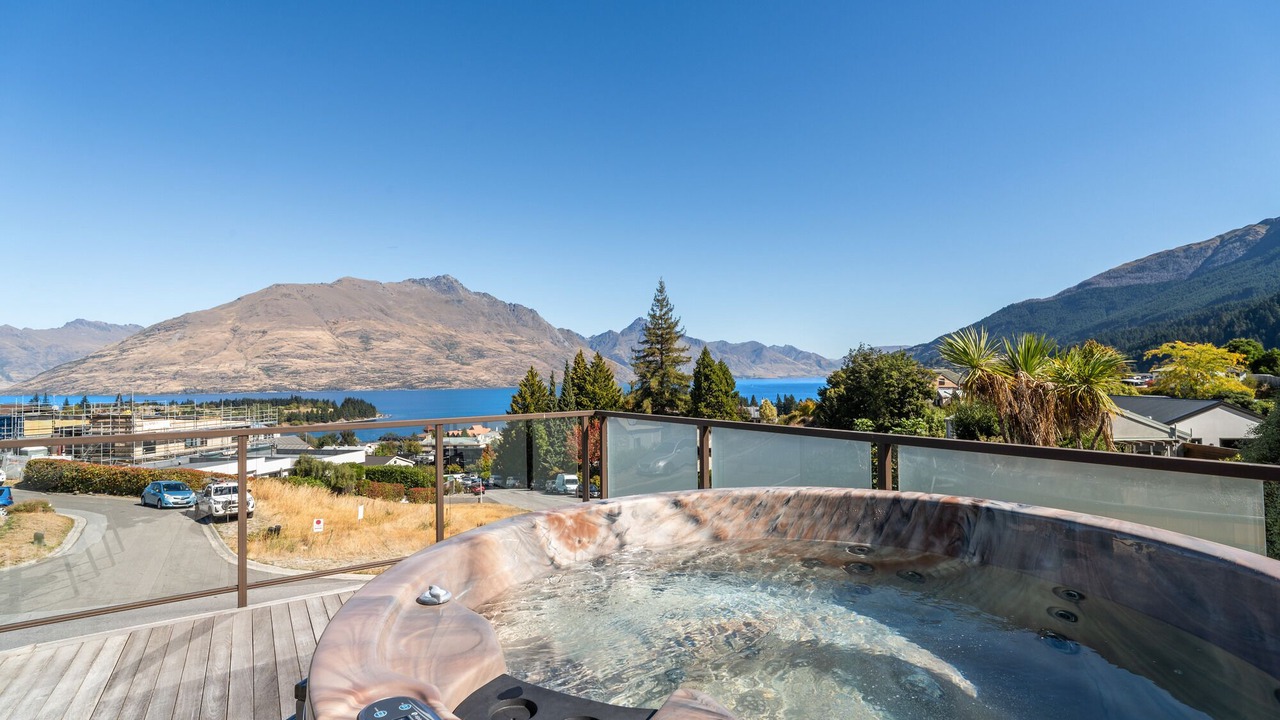 Photo of Others in Queenstown City Centre