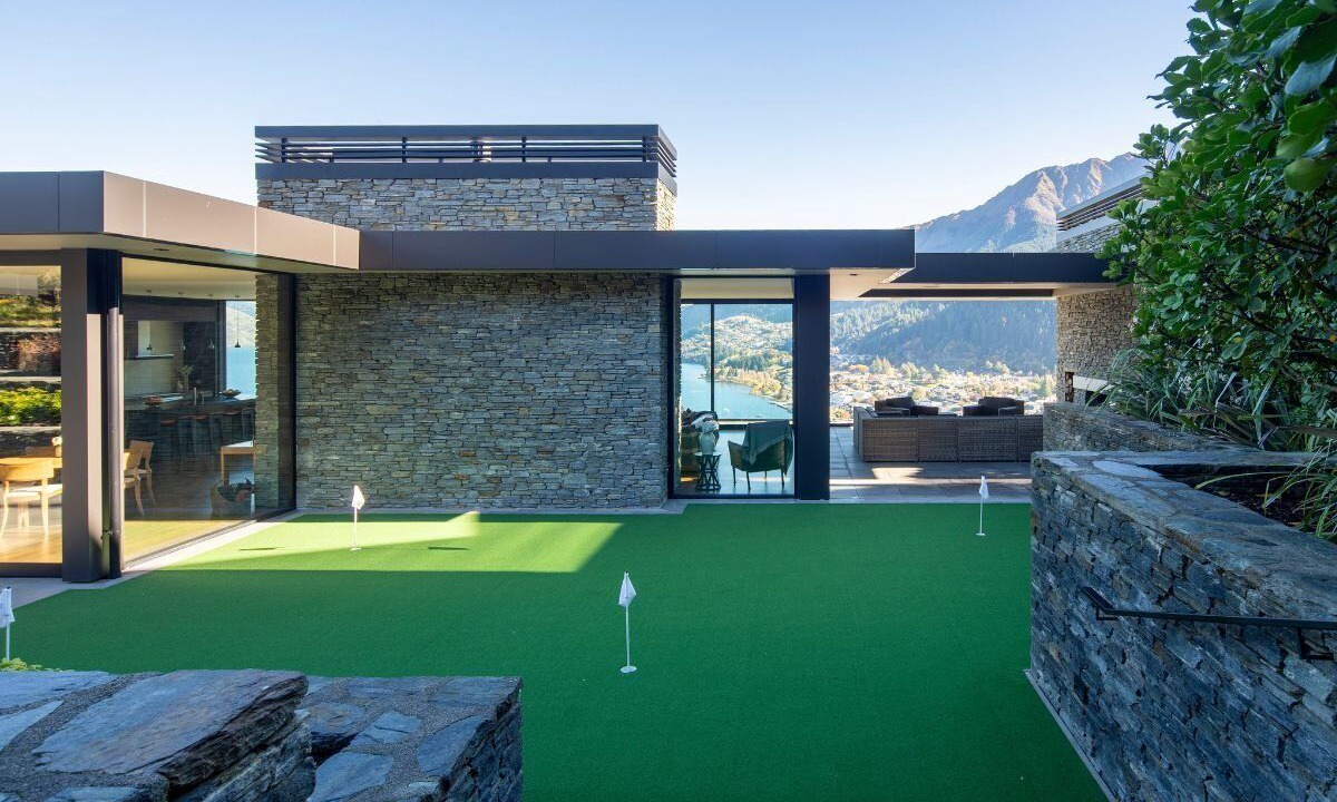 Photo of Others in Queenstown