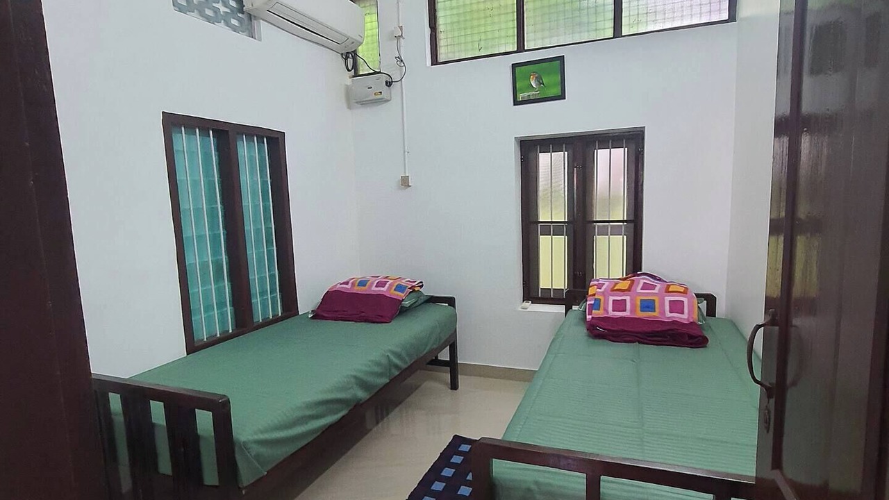 Photo of Bedroom in Thiruvananthapuram