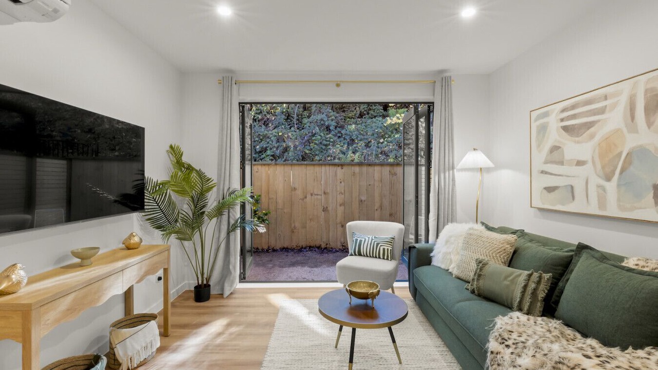 Photo of Livingroom in Arthur's Point