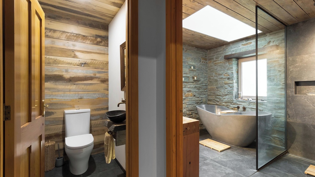 Photo of Bathroom in Arrow Junction