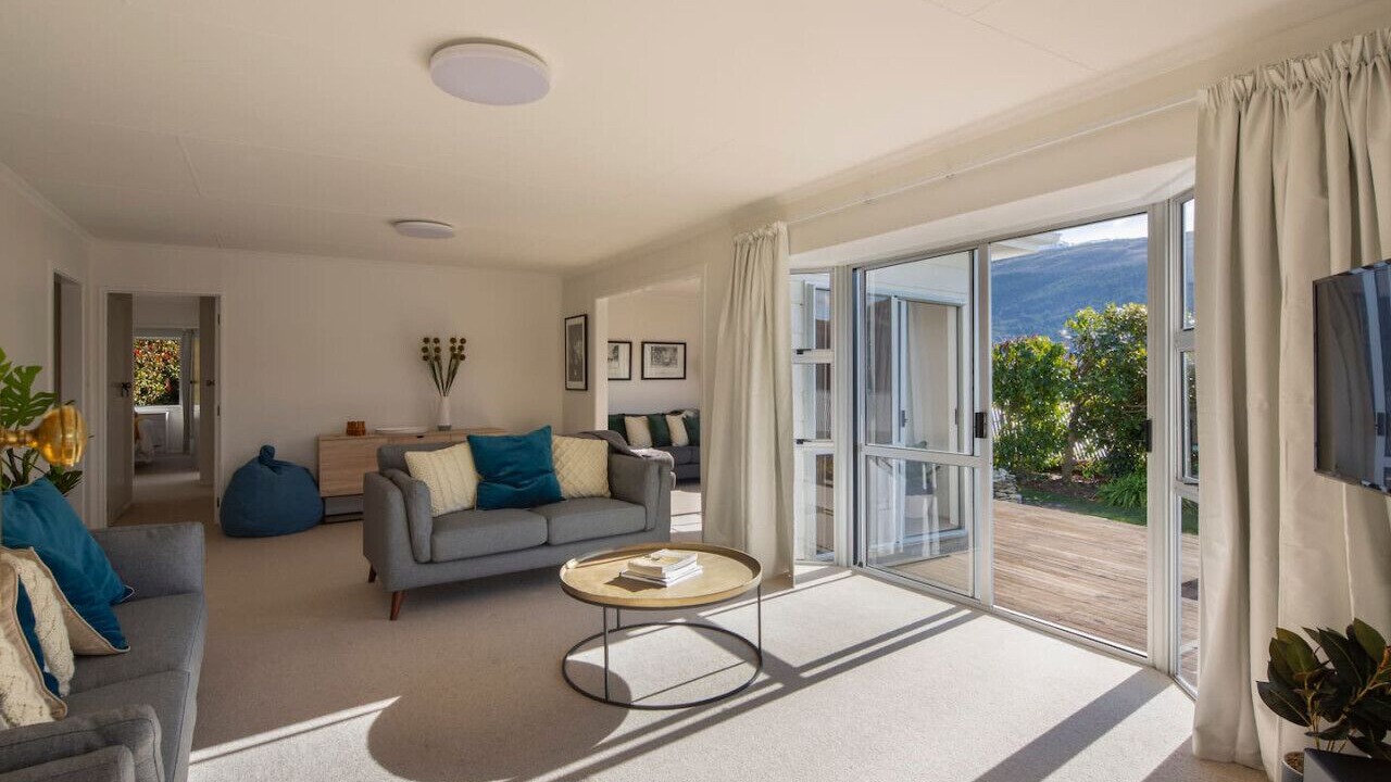 Photo of Livingroom in Kelvin Heights