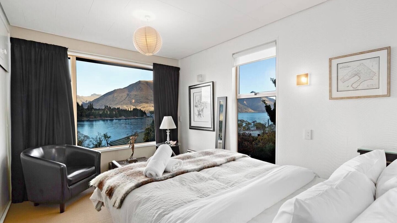 Photo of Others in Queenstown City Centre