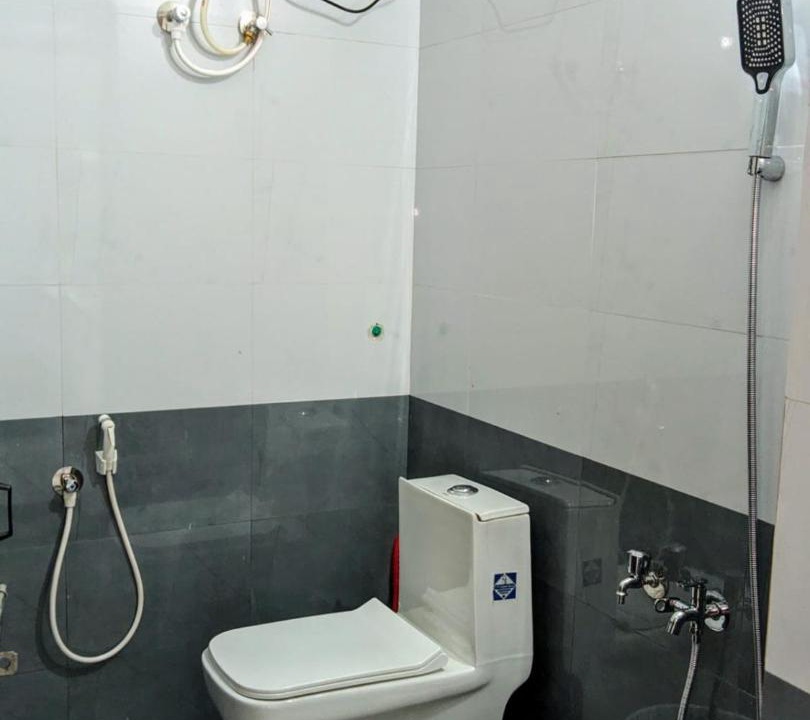 Photo of Bathroom in Kedavur