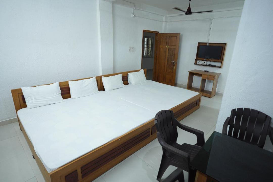 Photo of Others in Parassinikadavu